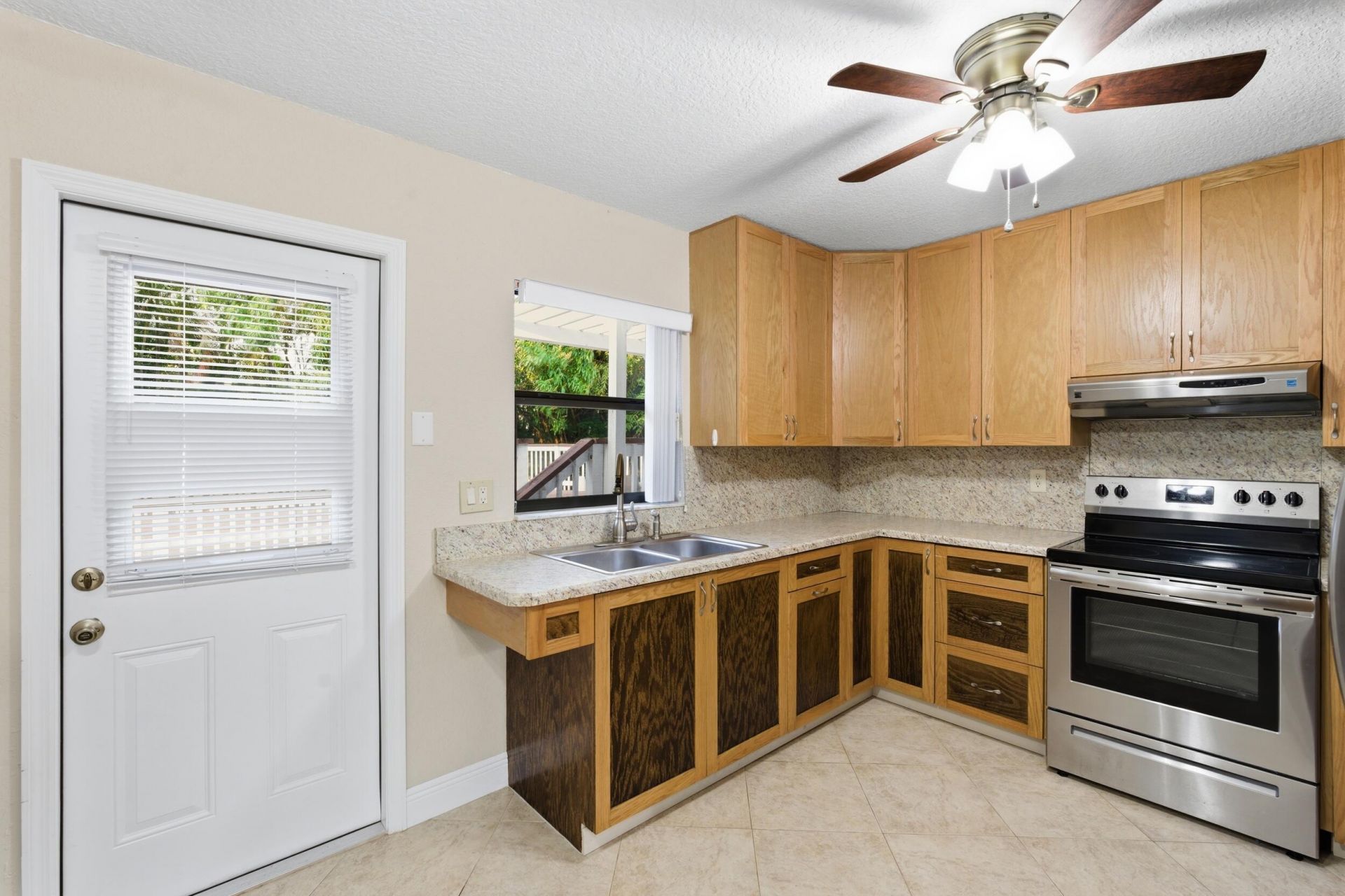 2545 Conroy Drive, North Palm Beach, FL 33403 Photo