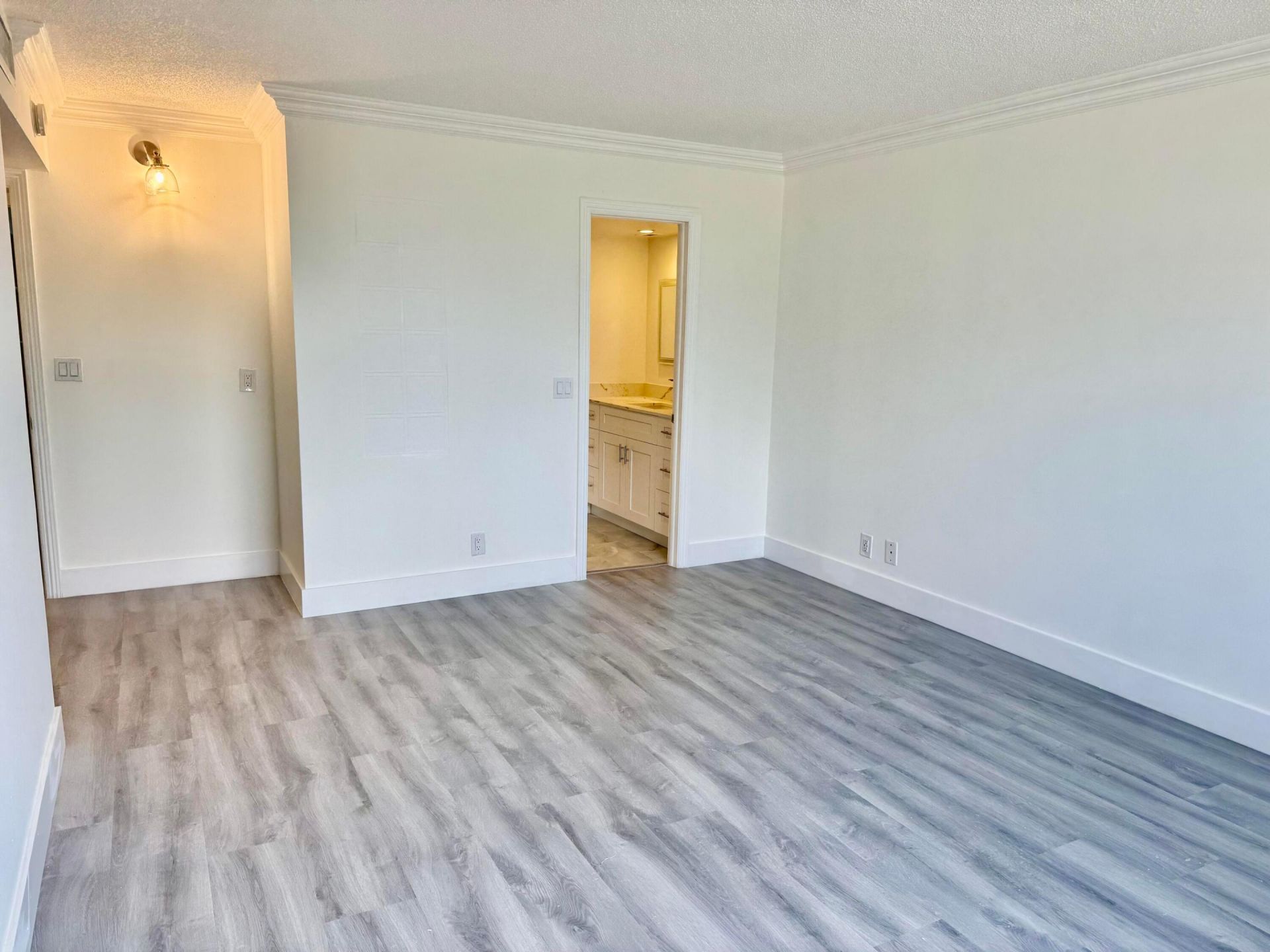 5961 NW 2nd Avenue, Unit 312, Boca Raton, FL 33487 Photo