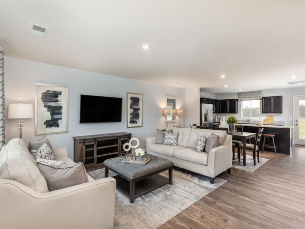 996 Horseshoe Dr, Smyrna, TN 37167