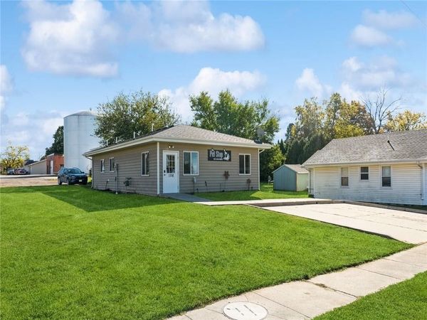 106 Washington Street, Pleasantville, IA 50225