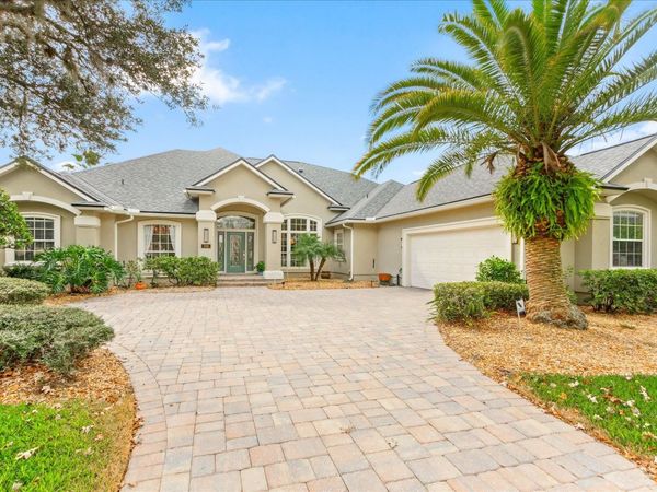 700 Pinecrest Isle Ct, St Augustine, FL 32092