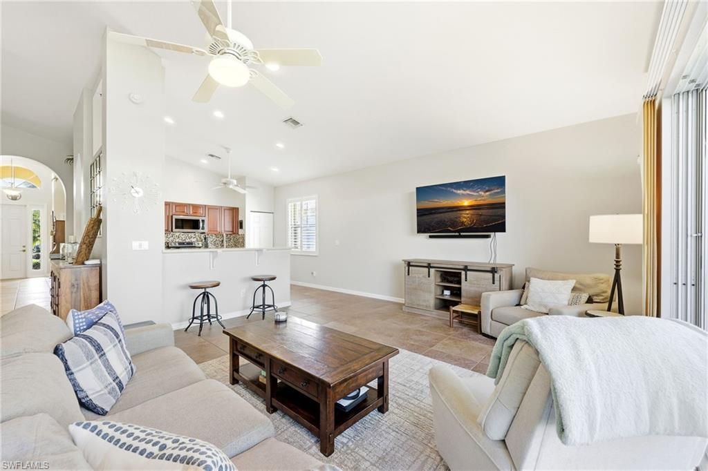 20047 Castlemaine Ave, Estero, FL 33928 Photo