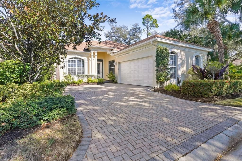 3660 Olde Cottage Ln, Bonita Springs, FL 34134 Photo