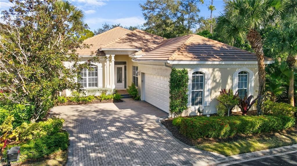 3660 Olde Cottage Ln, Bonita Springs, FL 34134 Photo