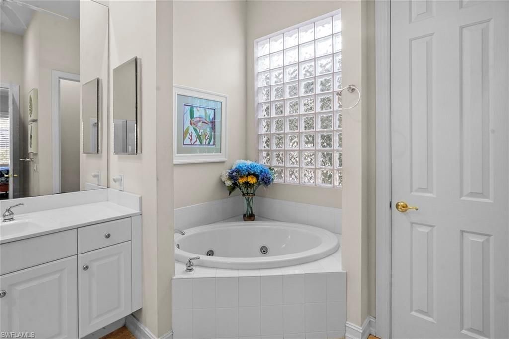 3660 Olde Cottage Ln , Bonita Springs, FL 34134 Photo