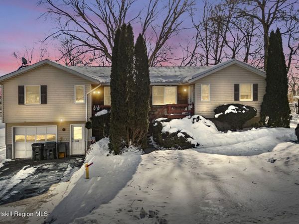 66-68 Post Street, Saugerties, NY 12477