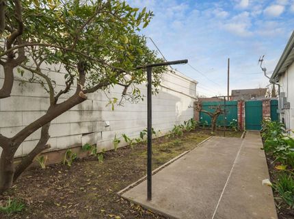 25 4th Ave, Isleton, CA 95641 Photo