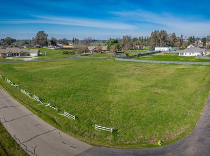 10685 Halfway Rd, Elk Grove, CA 95624 Photo