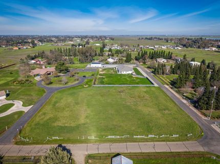 10685 Halfway Rd, Elk Grove, CA 95624 Photo