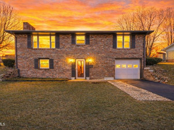 844 Fain Avenue, Kingsport, TN 37660