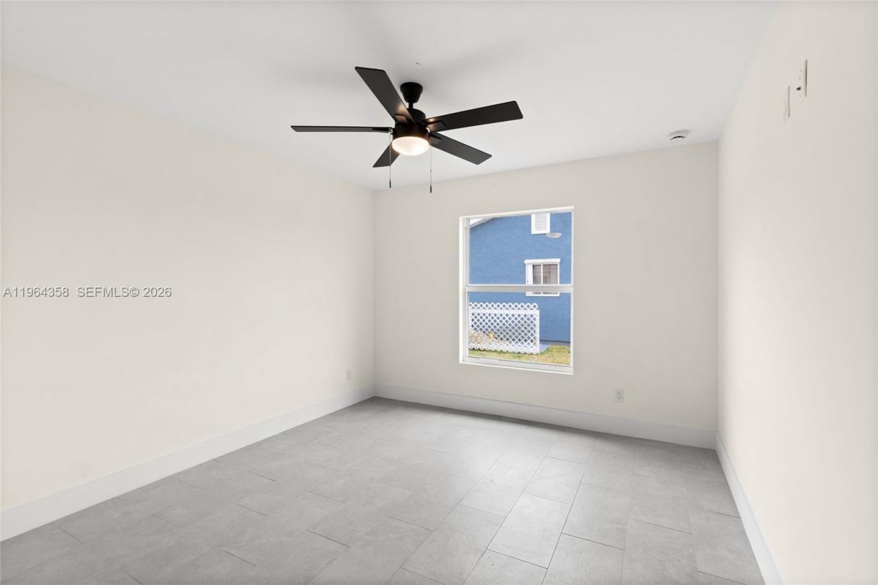 560 SW Carter Ave, Port Saint Lucie, FL 34983 Photo