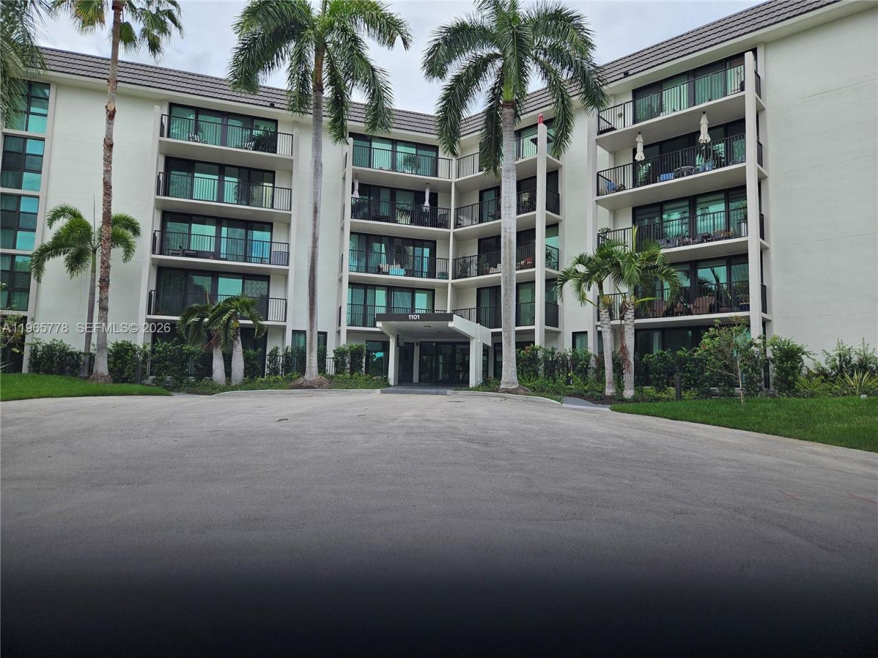 1101 River Reach Dr, Unit 418, Fort Lauderdale, FL 33315 Photo