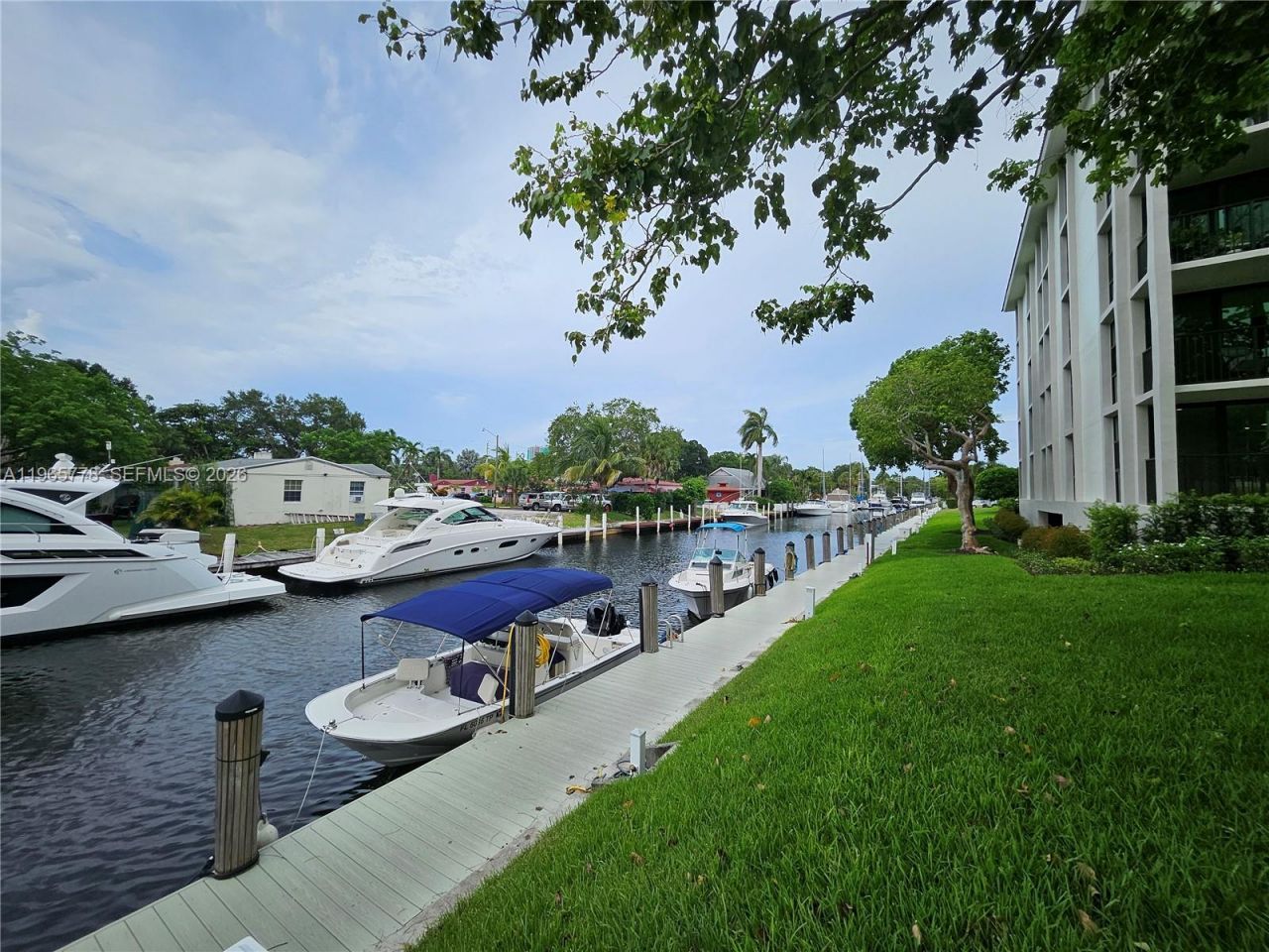 1101 River Reach Dr, Unit 418, Fort Lauderdale, FL 33315 Photo