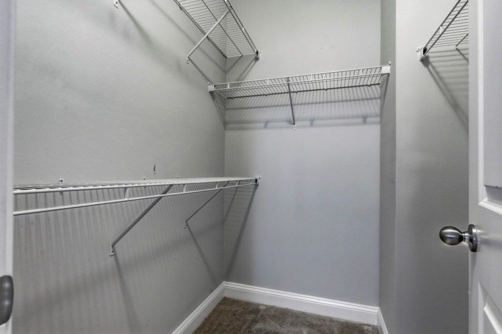 600 Elmwood Circle  Photo 19