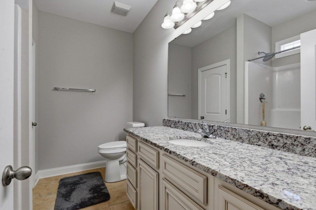 600 Elmwood Circle  Photo 20