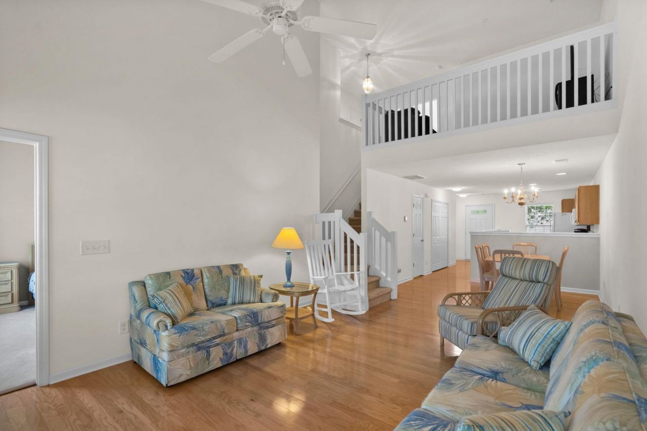 956 Williston Loop Photo 16