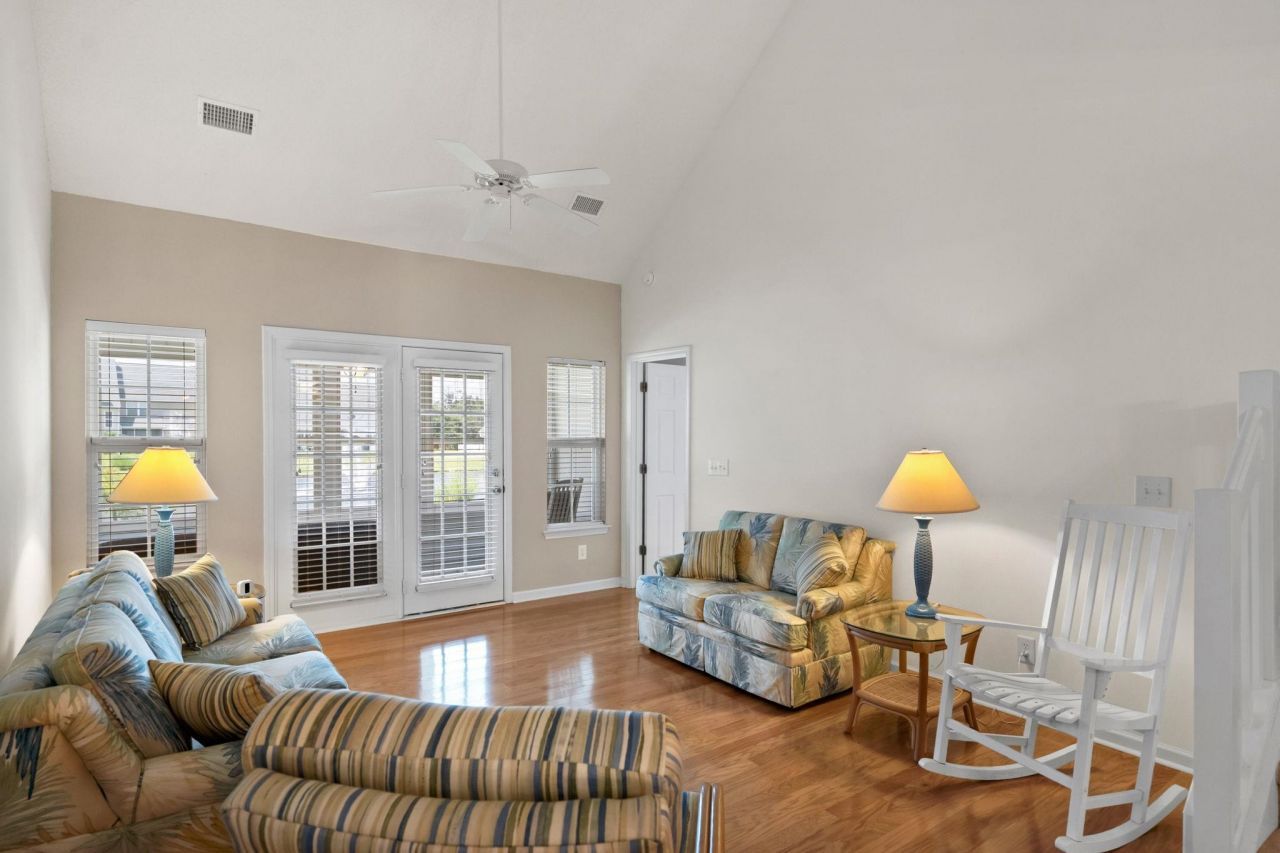 956 Williston Loop Photo 17