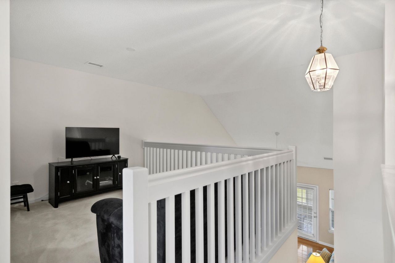 956 Williston Loop Photo 27