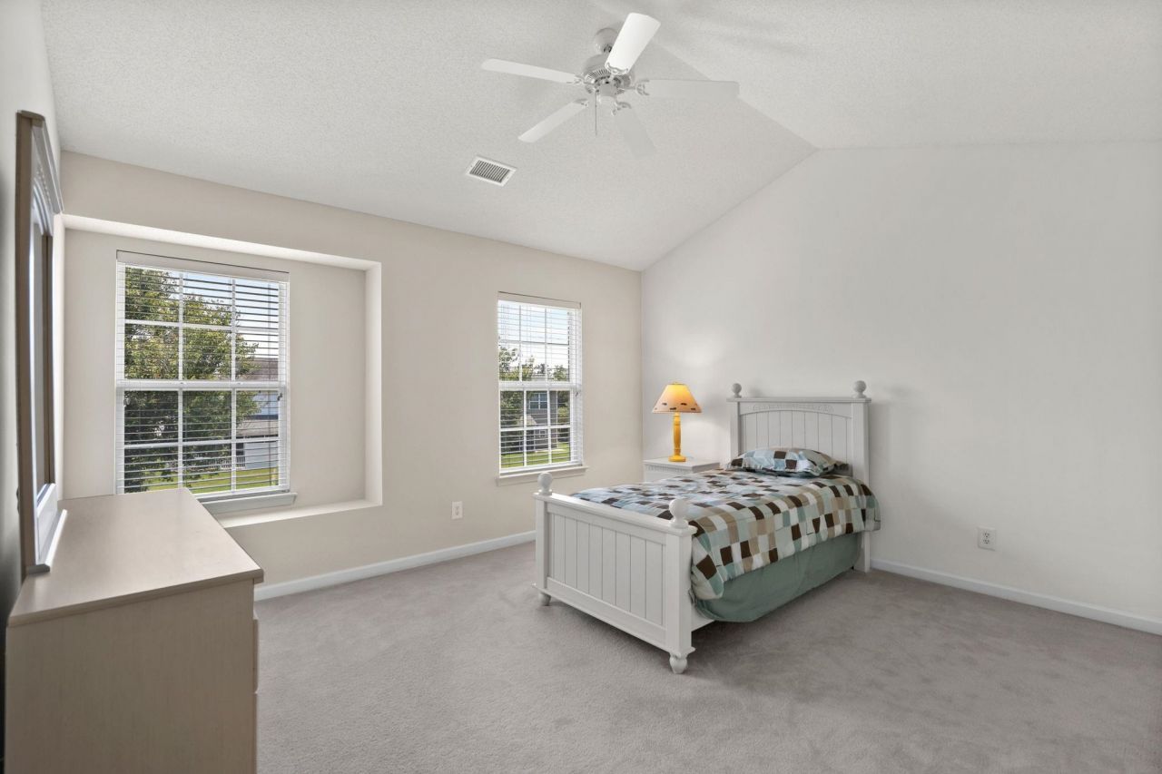 956 Williston Loop Photo 33