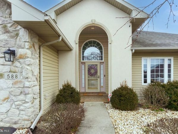 588 BLOSSOM TRAIL, MOUNT JOY, PA 17552