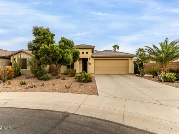 19587 N KRUPPS Court, Maricopa, AZ 85138