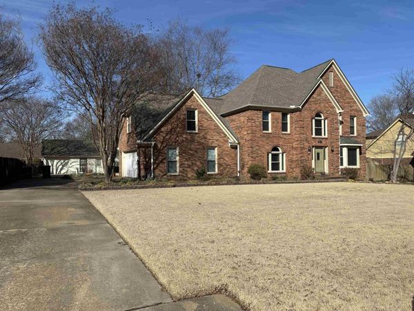 599 FORESTDALE DR, Collierville, TN 38017