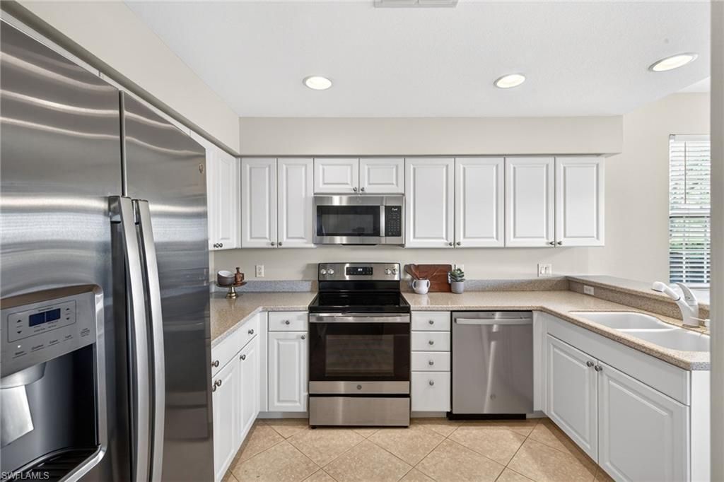 9201 Palmetto Ridge Dr, Unit 101, Estero, FL 34135 Photo