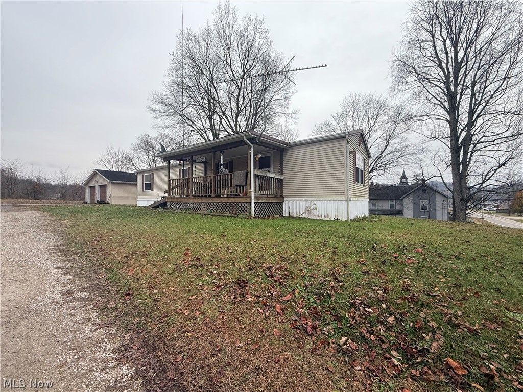 520 Greene Street, Newport, OH 45768 Main Photo