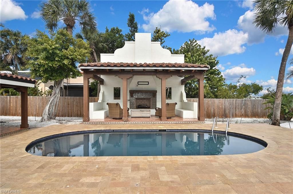 16611 Captiva Dr, Captiva, FL 33924 Photo