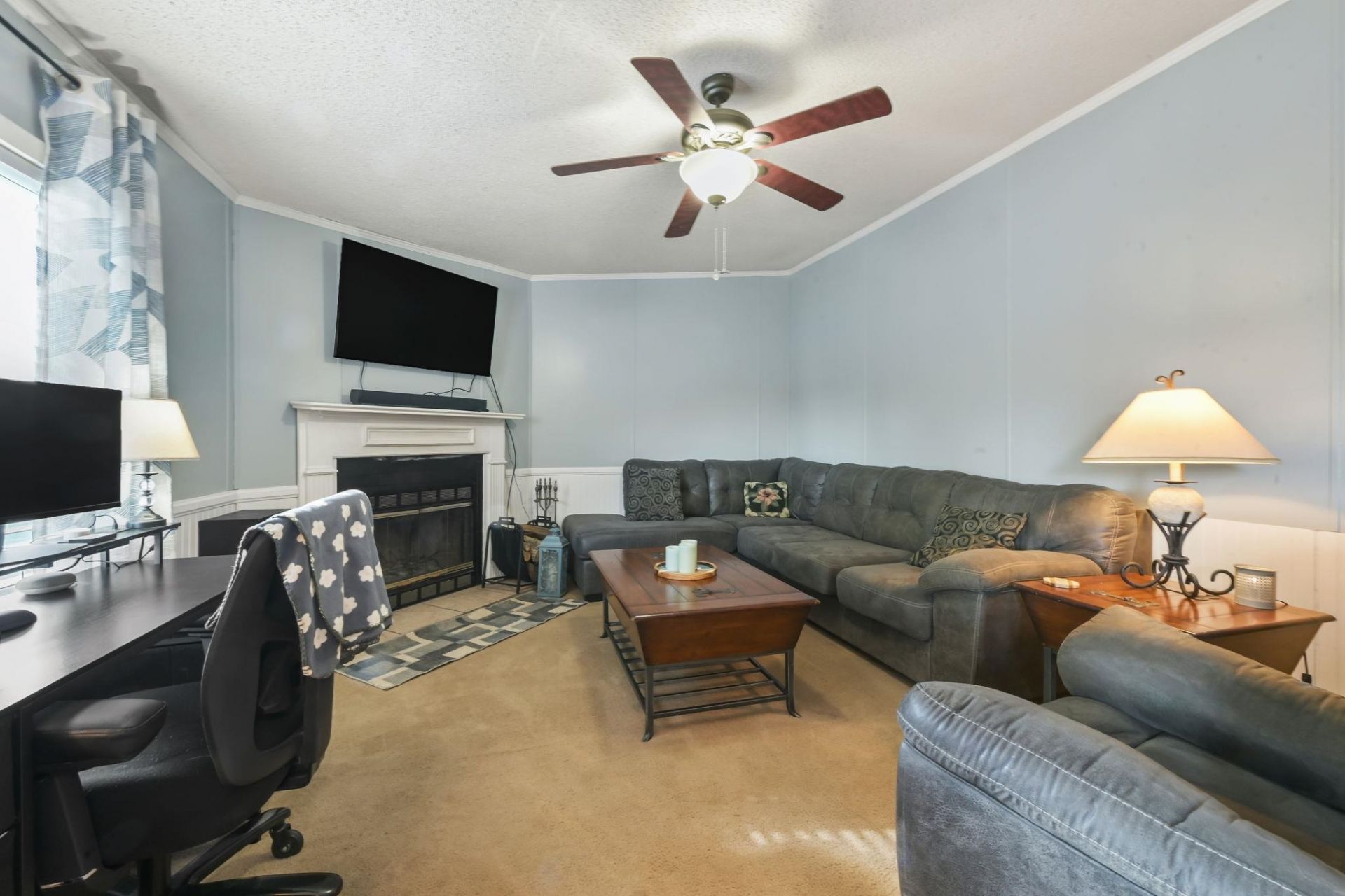 6043 East West Way Photo 12
