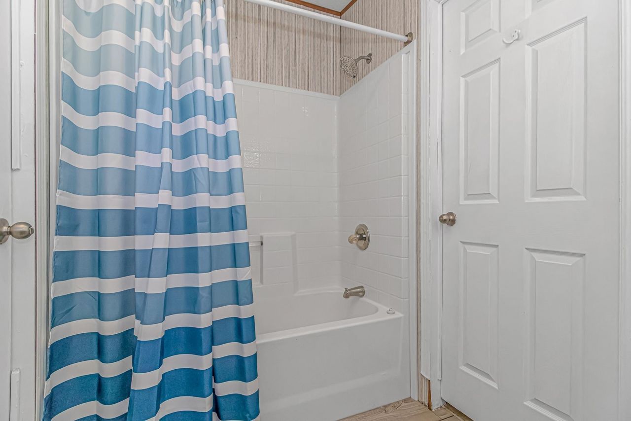 6043 East West Way Photo 20