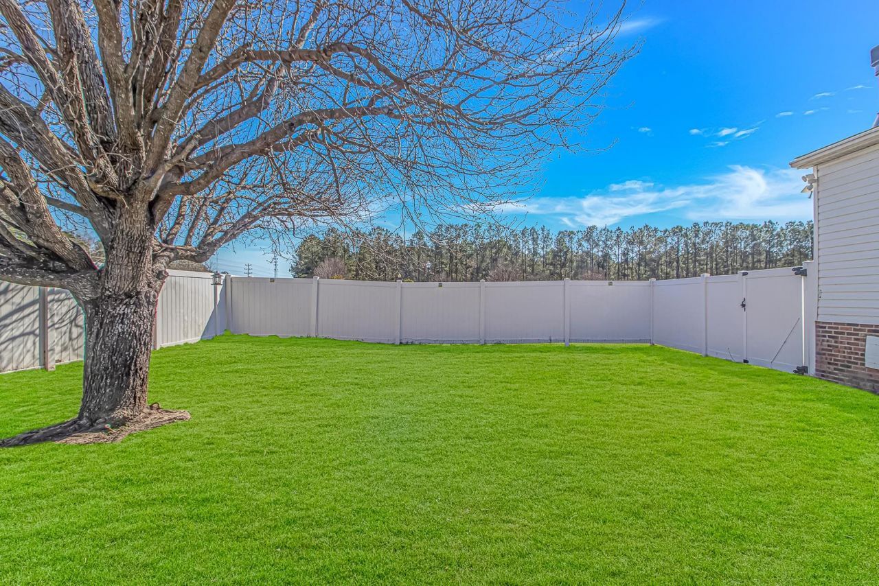 6043 East West Way Photo 22