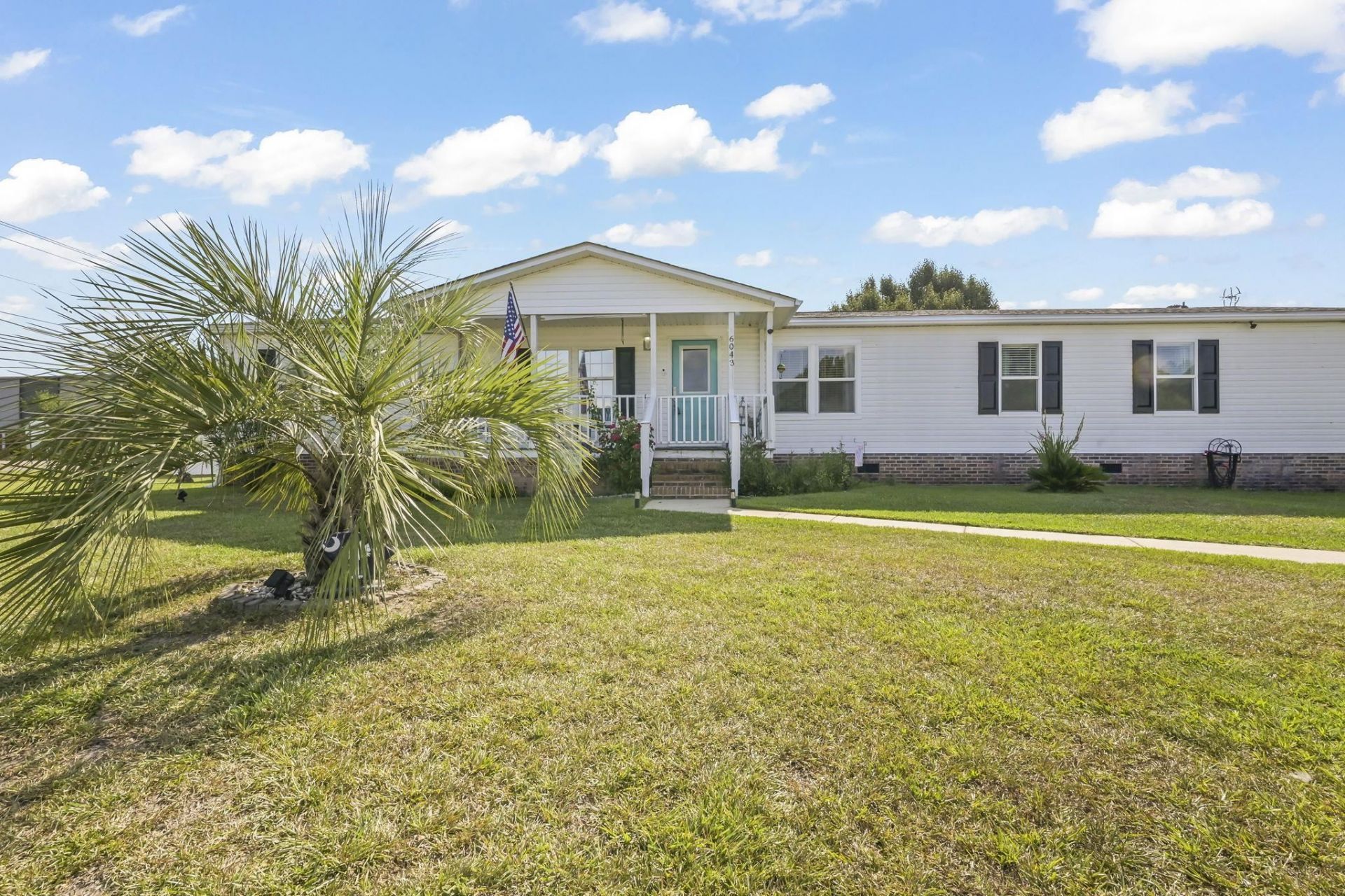 6043 East West Way Photo 23
