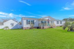 6043 East West Way photo 4