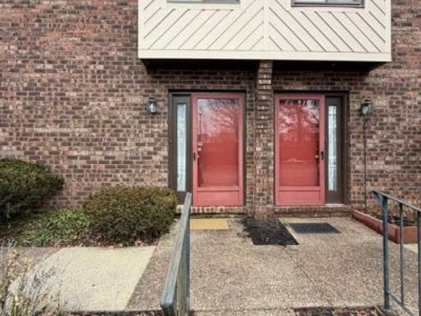 1303 MOUNTAINVIEW DRIVE, Unit 1303, CHESTERBROOK, PA 19087