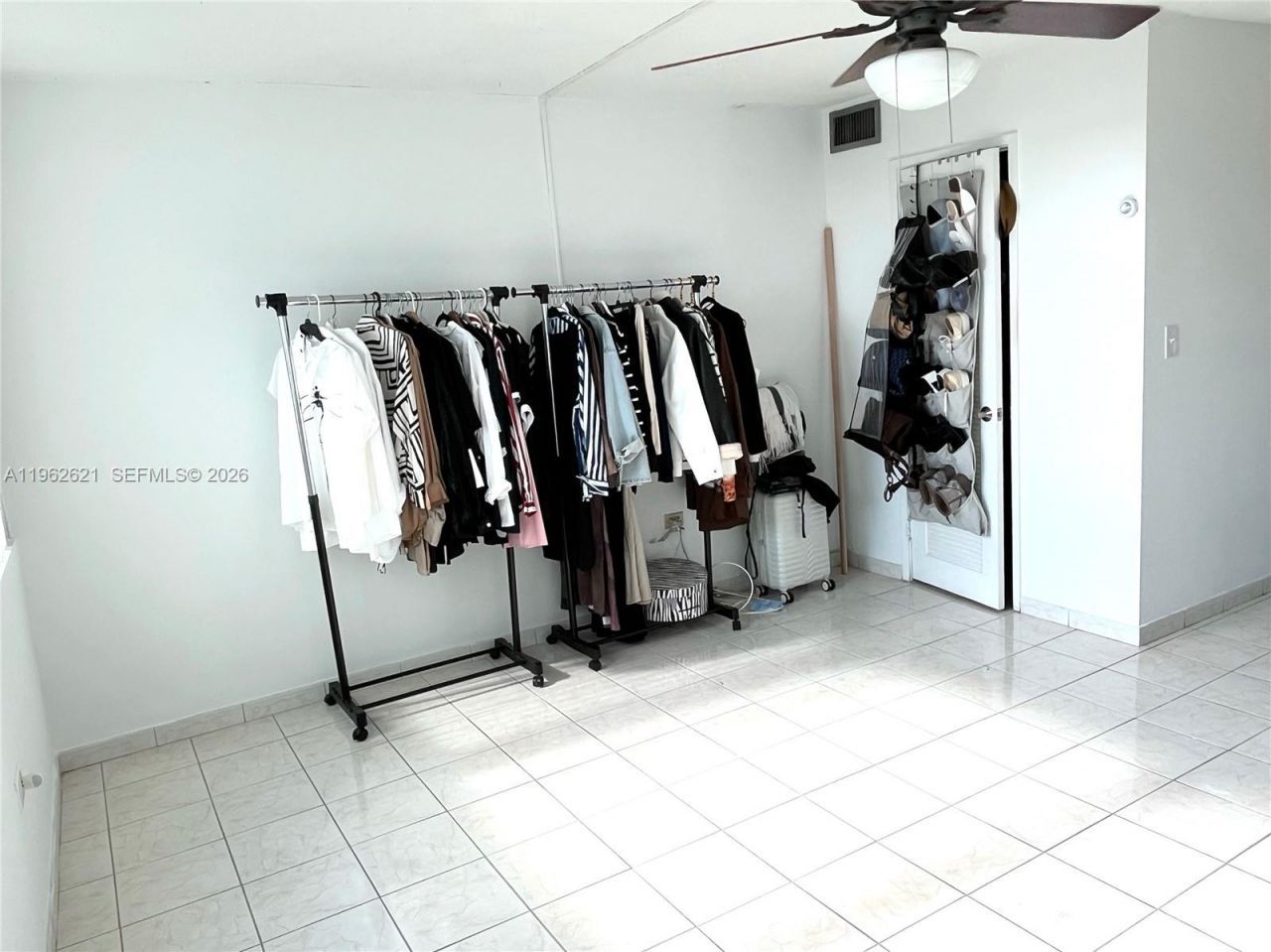 7135 Collins, Unit 533, Miami Beach, FL 33141 Photo
