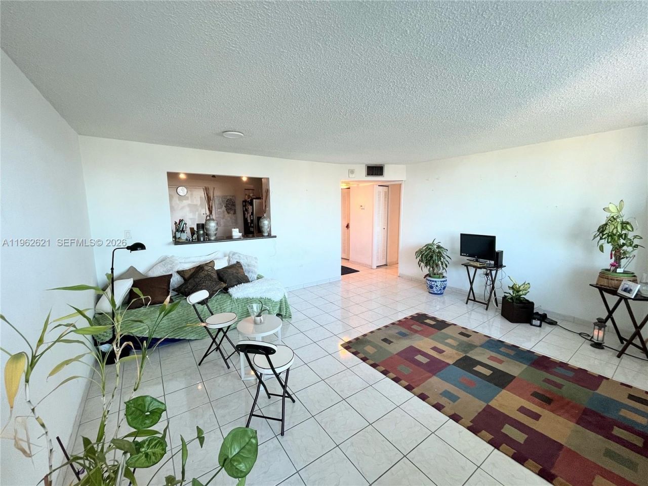 7135 Collins, Unit 533, Miami Beach, FL 33141 Photo