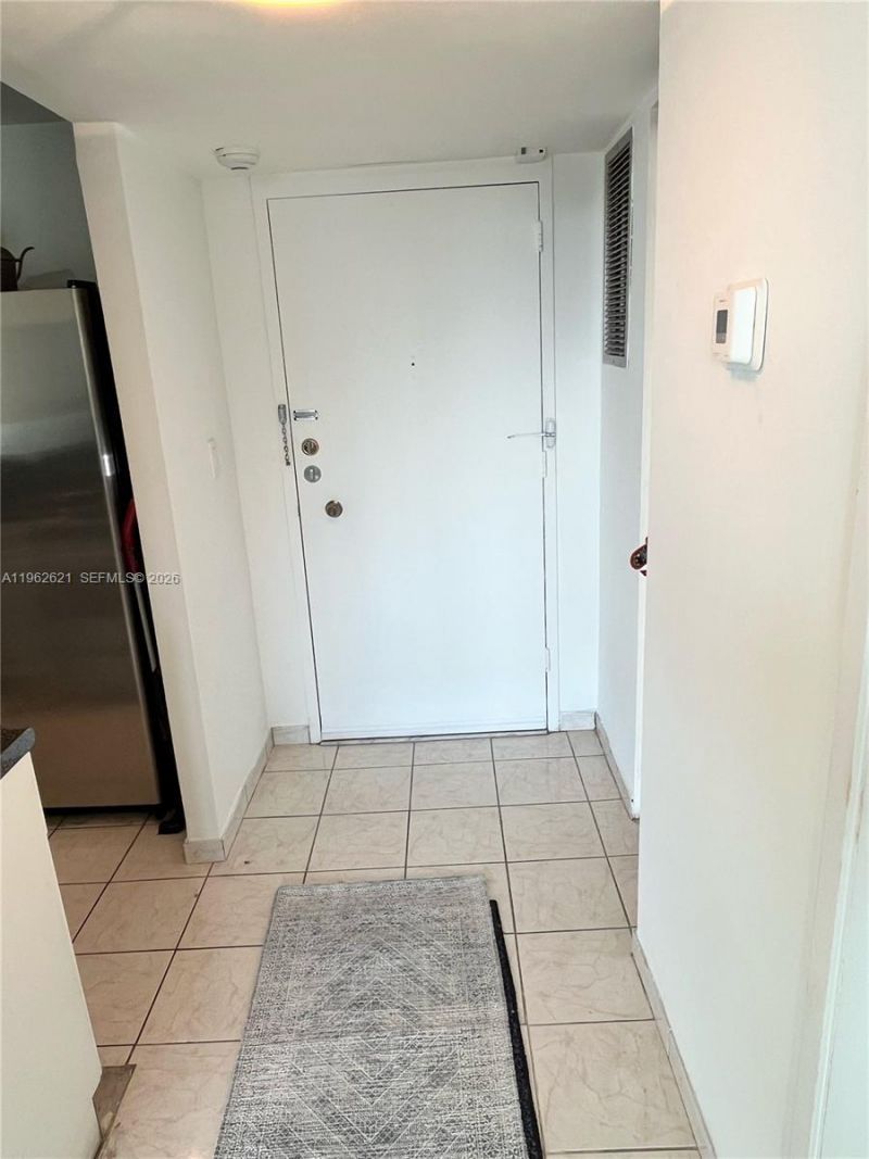 7135 Collins, Unit 533, Miami Beach, FL 33141 Photo