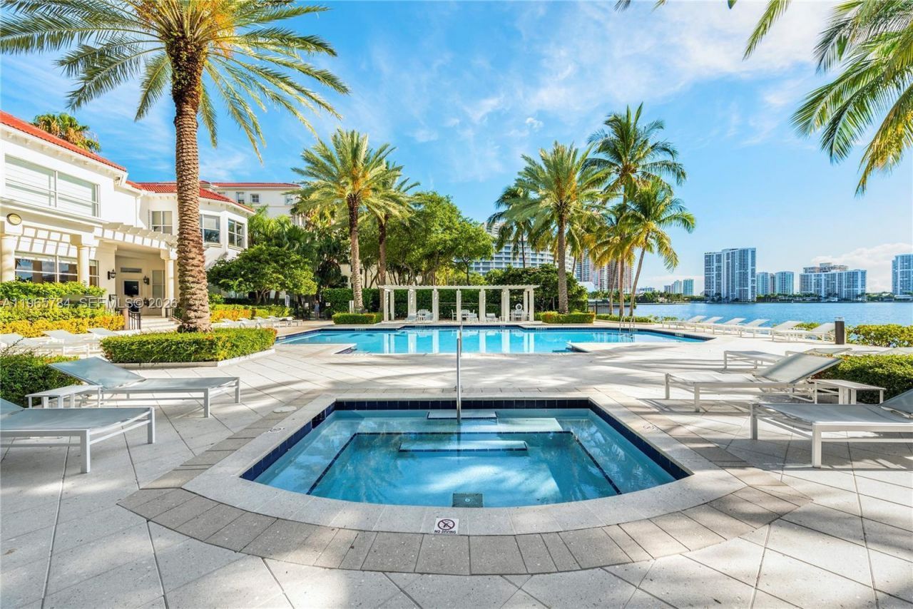 3145 NE 184th St, Unit 5305, Aventura, FL 33160 Photo