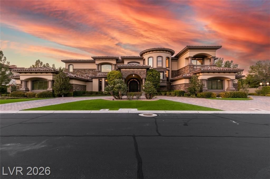 11 Quintessa Circle , Las Vegas, NV 89141