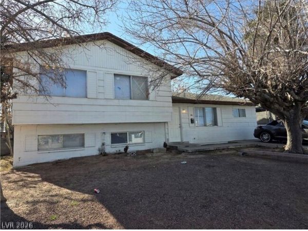 301 Lance Avenue , North Las Vegas, NV 89030