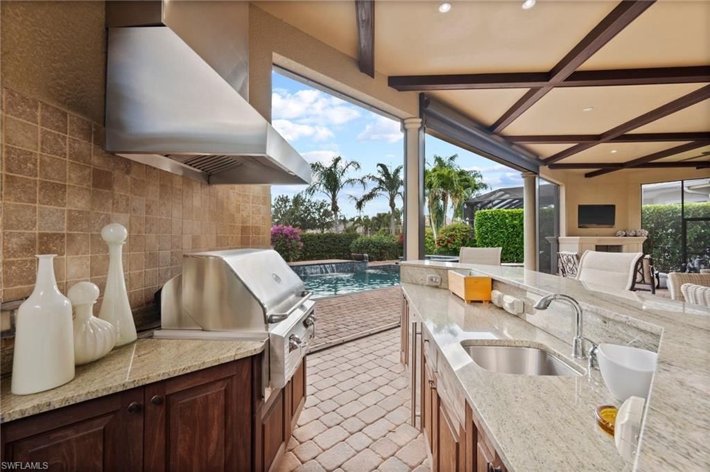 28860 Blaisdell Dr, Naples, FL 34119 Photo
