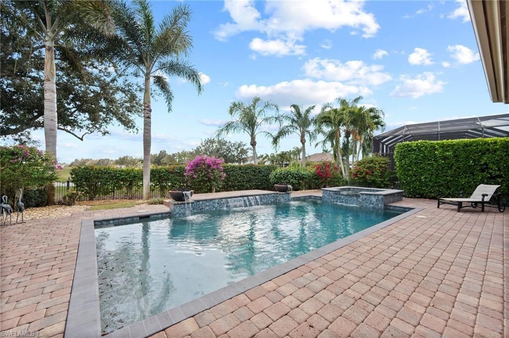28860 Blaisdell Dr, Naples, FL 34119 Photo
