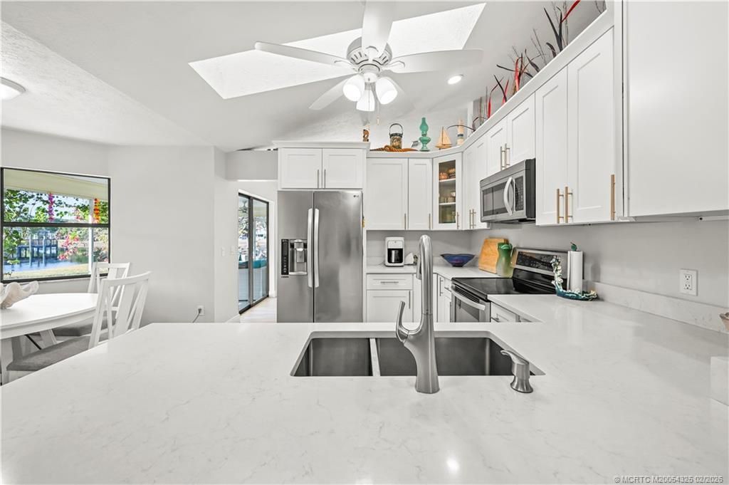 2111 SE Cayuga Court, Port Saint Lucie, FL 34952 Photo