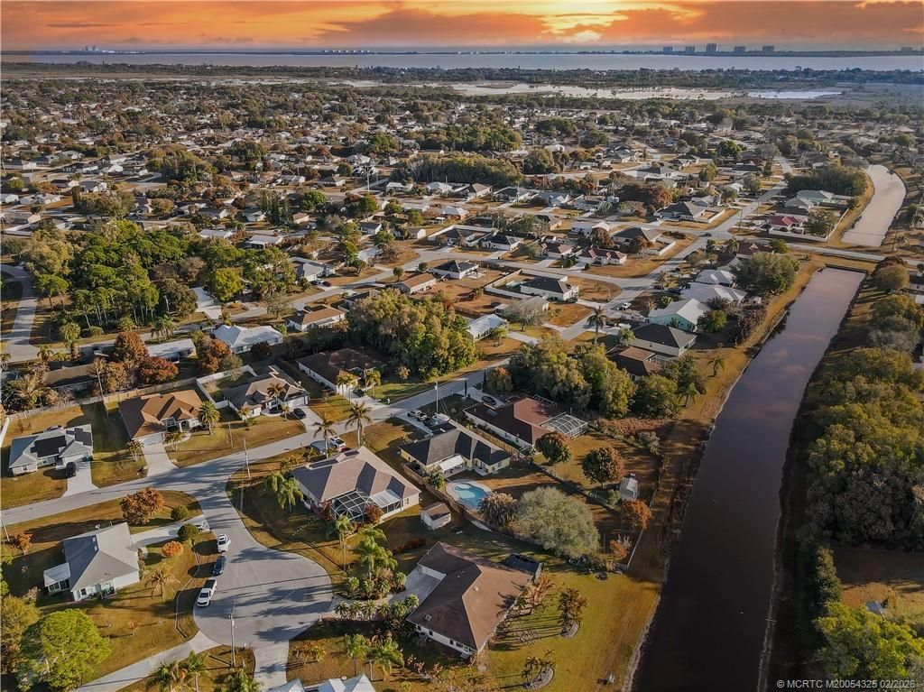 2111 SE Cayuga Court, Port Saint Lucie, FL 34952 Photo