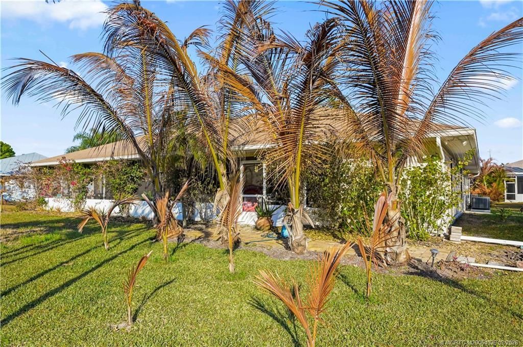 2111 SE Cayuga Court, Port Saint Lucie, FL 34952 Photo