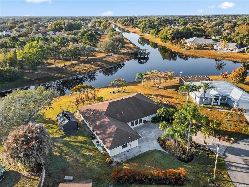 2111 SE Cayuga Court, Port Saint Lucie, FL 34952 Photo