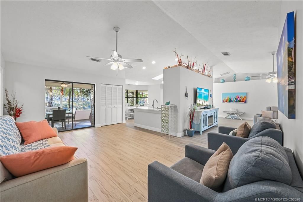 2111 SE Cayuga Court, Port Saint Lucie, FL 34952 Photo