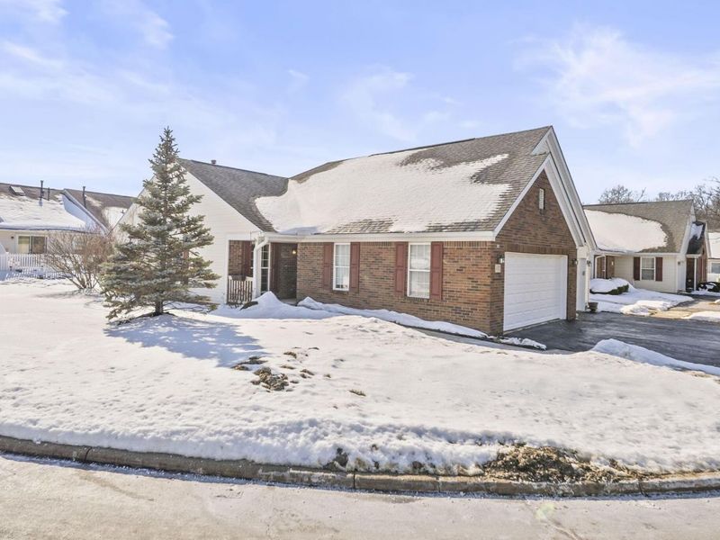 437 Robins Crest Lane, Marysville, OH 43040 Photo 1