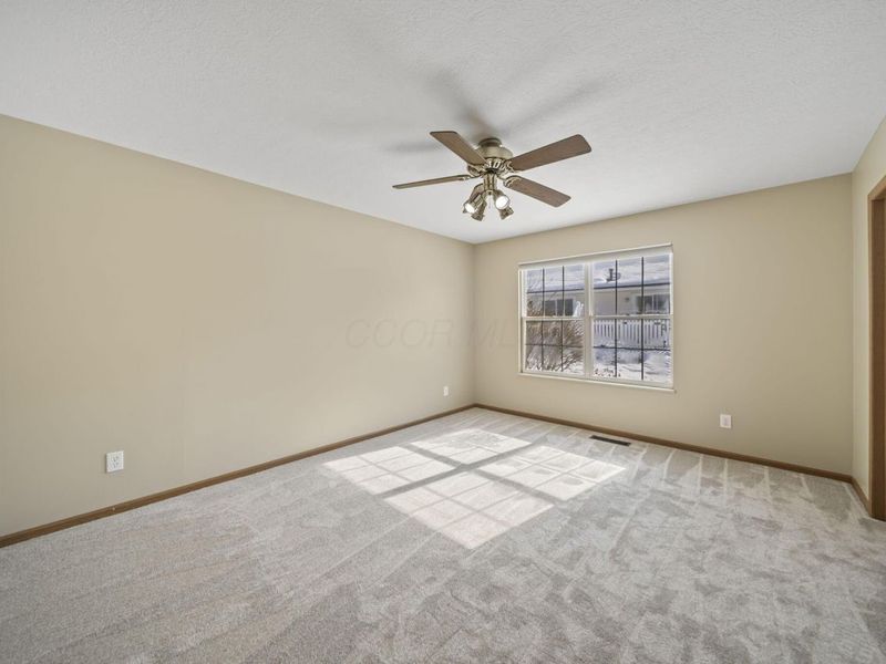 437 Robins Crest Lane, Marysville, OH 43040 Photo 14